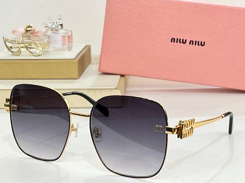 Miumiu Glasses smx (205)